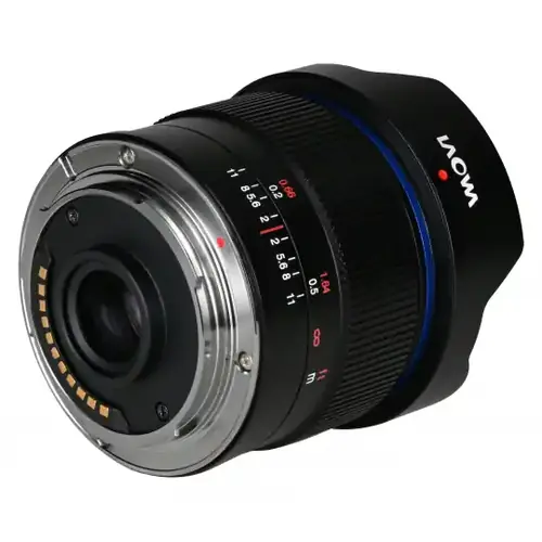 Venus Optics Laowa C-Dreamer 7.5mm f/2.0 AE z automatyczną przysłoną do Micro 4/3
