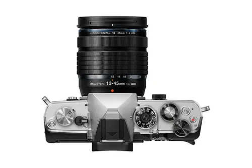 OM System OM-3 (srebrny) + 12-45mm f/4.0  