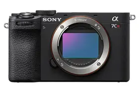 Sony Alpha 7CR | Pełnoklatkowy aparat bezlusterkowy z wymiennymi obiektywami (małe wymiary, 61 megapikseli, ustawianie ostrości w czasie rzeczywistym, 4K60p), Czarny