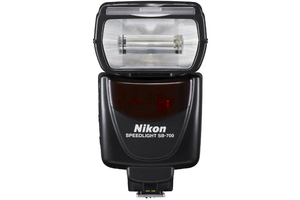 Lampa NIKON SB-700