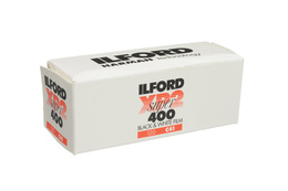 Film ILFORD XP2 B&W 400 /120 (1kaseta)