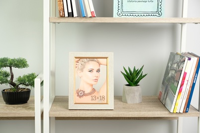 Ramka ITALIA 13x18 QUENTIN White (ZRW57) - złoty