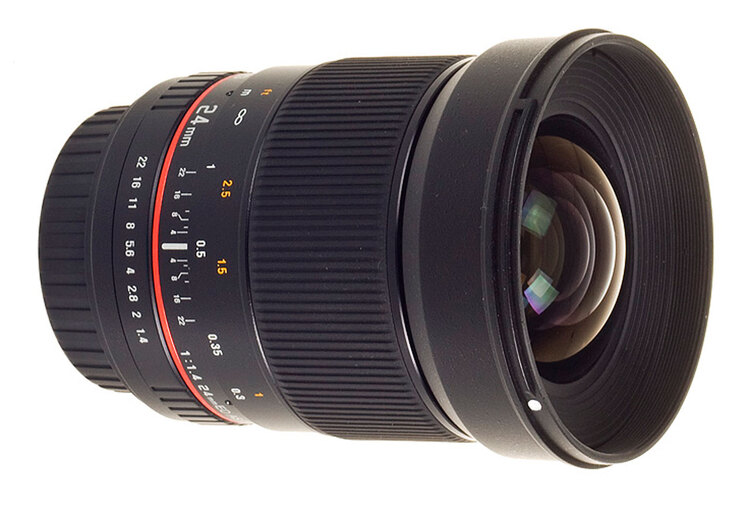 Samyang 24mm f/1.4 (Nikon AE)