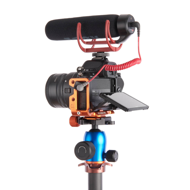 Płytka 3 Legged Thing 3 Legged Thing ZAYLA-PD-C L-bracket do Nikon Z50 - Peak Design - Arca Copper