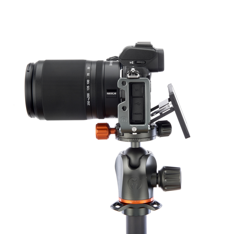 Płytka 3 Legged Thing 3 Legged Thing ZAYLA-G L-bracket do Nikon Z50 - Arca Grey