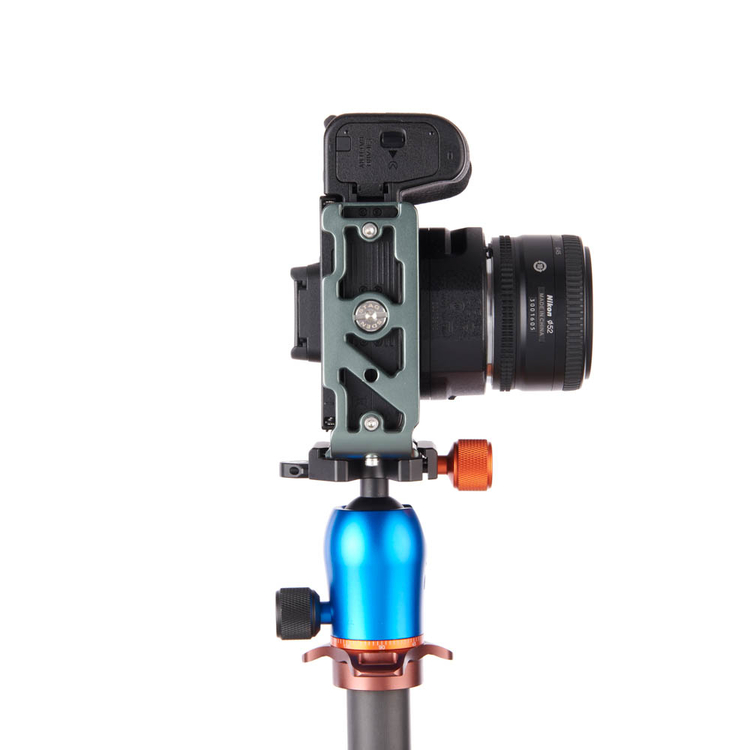 Płytka 3 Legged Thing 3 Legged Thing ZAYLA-G L-bracket do Nikon Z50 - Arca Grey