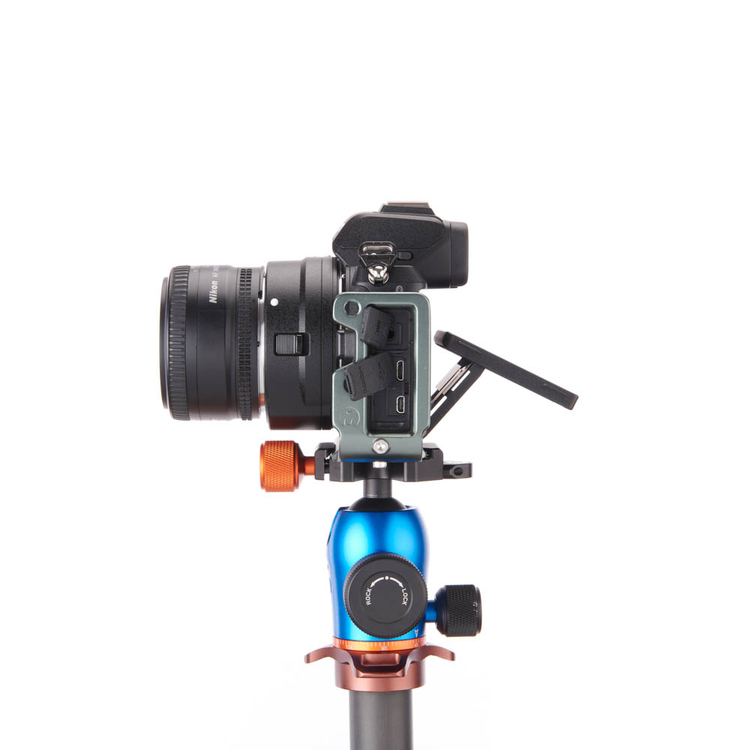 Płytka 3 Legged Thing 3 Legged Thing ZAYLA-G L-bracket do Nikon Z50 - Arca Grey