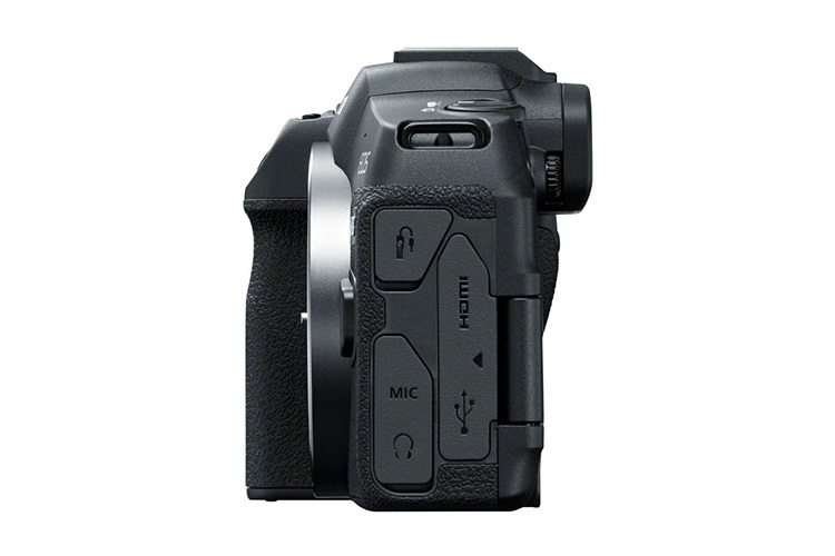 Canon EOS R8 z ob. RF 24-50mm f/4.5-6.3 IS STM  