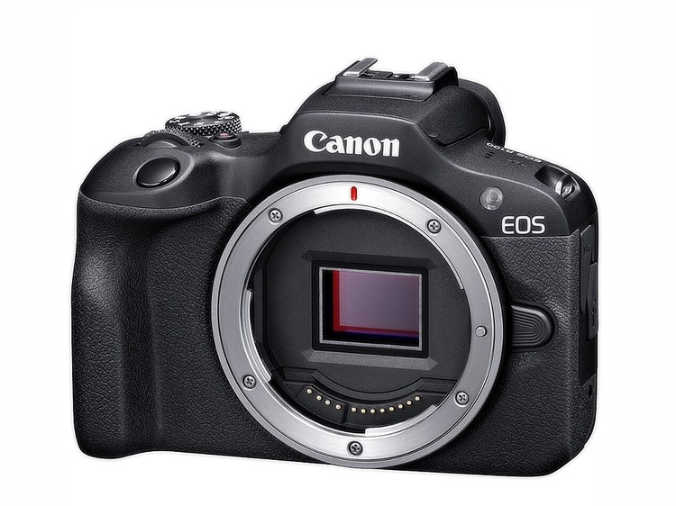 Canon EOS R100 z ob. RF-S 18-45mm f/4.5-6.3 IS STM  