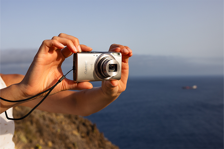 Canon IXUS 285 HS A srebrny  