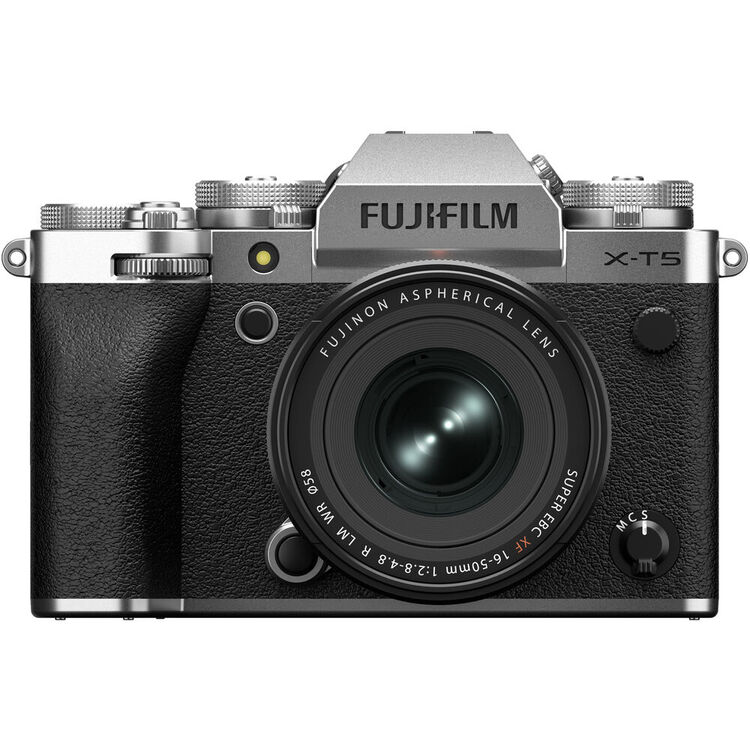 Fujifilm X-T5 z ob. 16-50mm (srebrny)