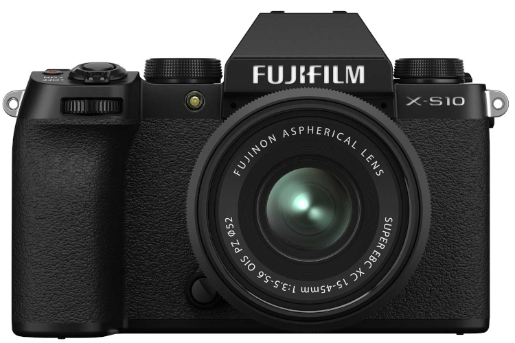 Fujifilm X-S10 + ob. FUJINON XC 15-45mm f/3.5-5.6 OIS PZ