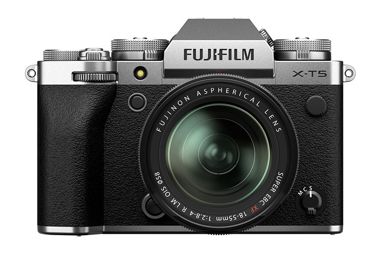 Fujifilm X-T5 z ob. 18-55mm f/2.8-4 R (srebrny)