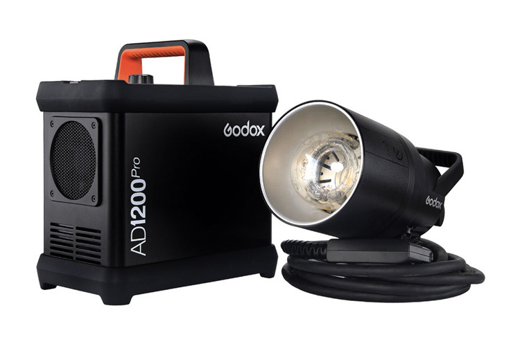 Zestaw Oświetleniowy Godox AD1200PRO TTL +moduł zasilający