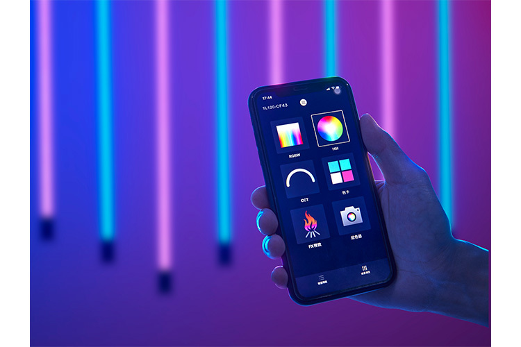 Tuba Świetlna Godox TL120 RGB 2700-6300K