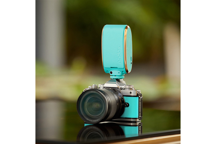 Lampa Godox Lux Senior Mint Green