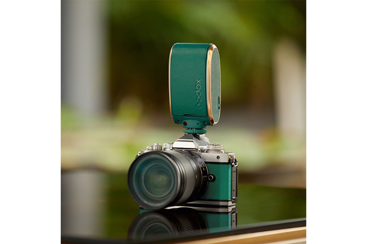 Lampa Godox Lux Senior Green