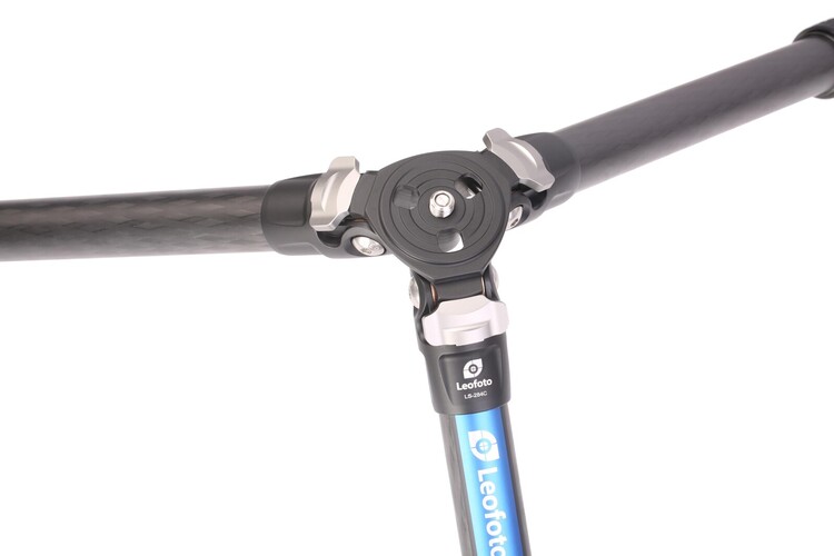 Statyw Leofoto Ranger LS-284C z głowicą LH-30
