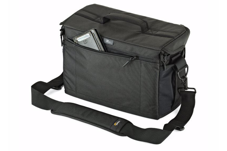 Torba Lowepro Nova 200 AW II (czarna)