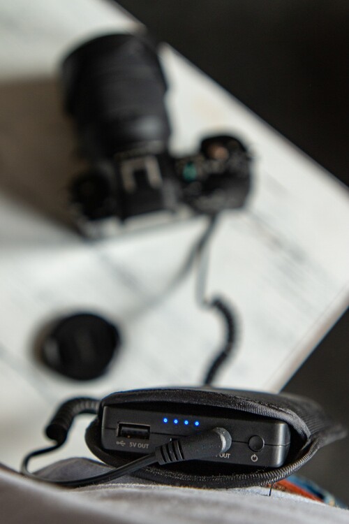 Powerbank Newell PB-FZ100 z adapterem akumulatorowym do Sony