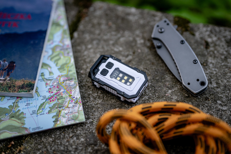 Latarka LED Newell EDC Nyks Solid - biała