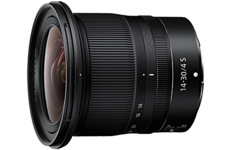 Nikon Z6 z ob. 14-30mm f/4 S