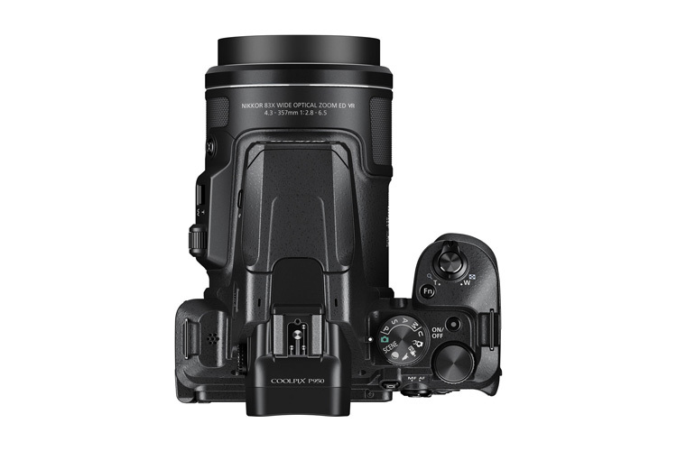 Nikon COOLPIX P950 | CEWE Fotojoker: Aparaty cyfrowe dla