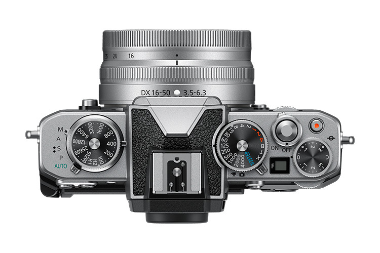 Nikon Z fc + Nikkor Z DX 16-50mm f/3.5-6.3 VR + Nikkor 50-250mm f/4.5-6.3 