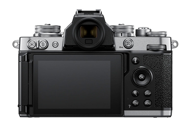 4180ショット！□ほぼ新品□ Nikon Zfc ボディ シルバー