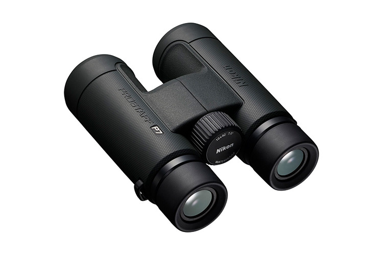 Lornetka Nikon PROSTAFF P7 10X42