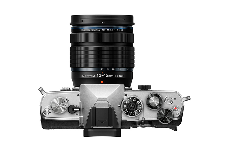 OM System OM-3 (srebrny) + 12-45mm f/4.0  