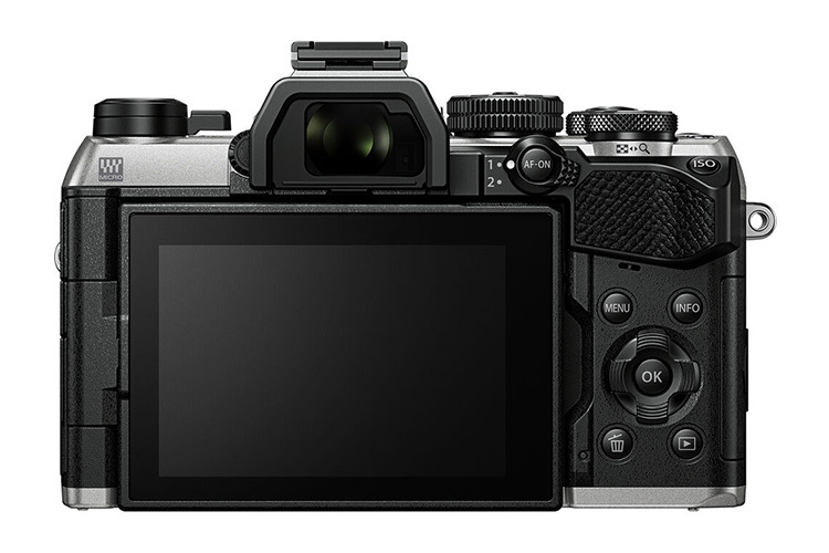 OM System OM-5 II body (srebrny)  