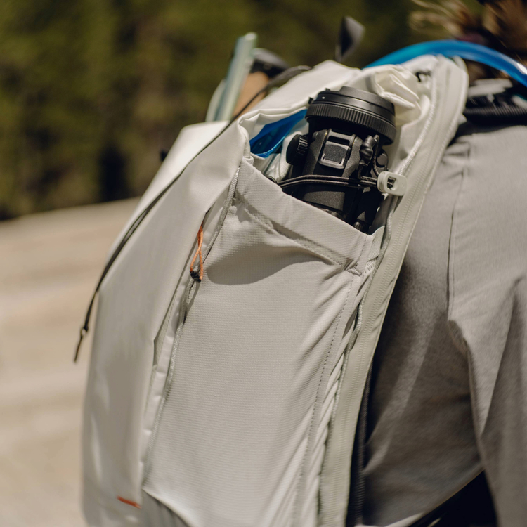 Plecak PEAKDESIGN Outdoor 25L Cloud