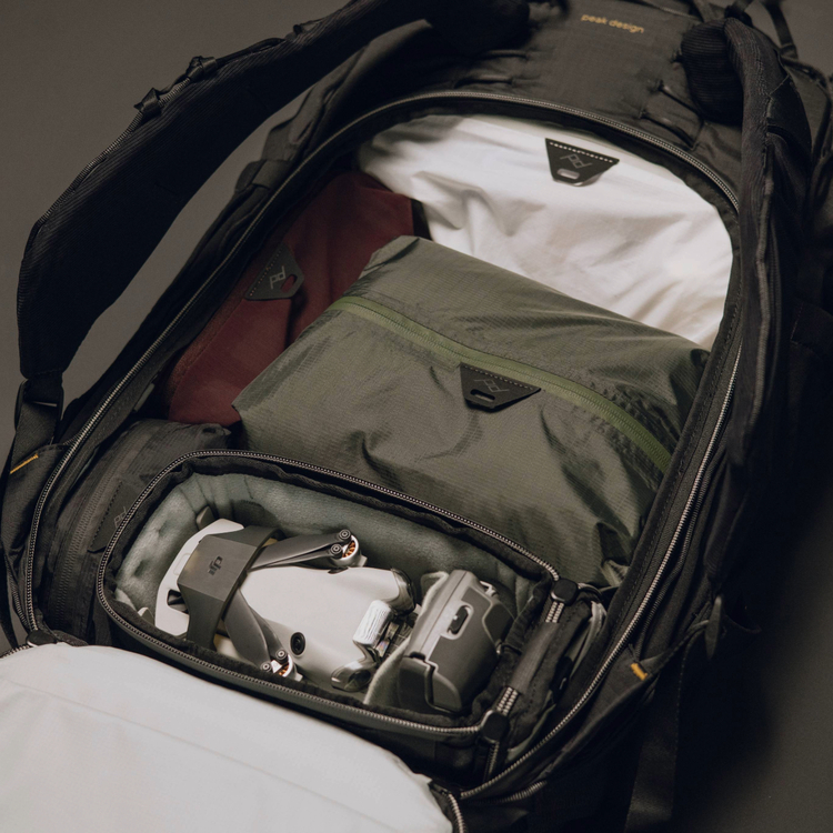 Plecak PEAKDESIGN Outdoor 45L Black