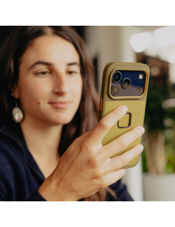 Etui Peak Design Mobile GNAR Etui iPhone 17 Pro Kelp - oliwkowy