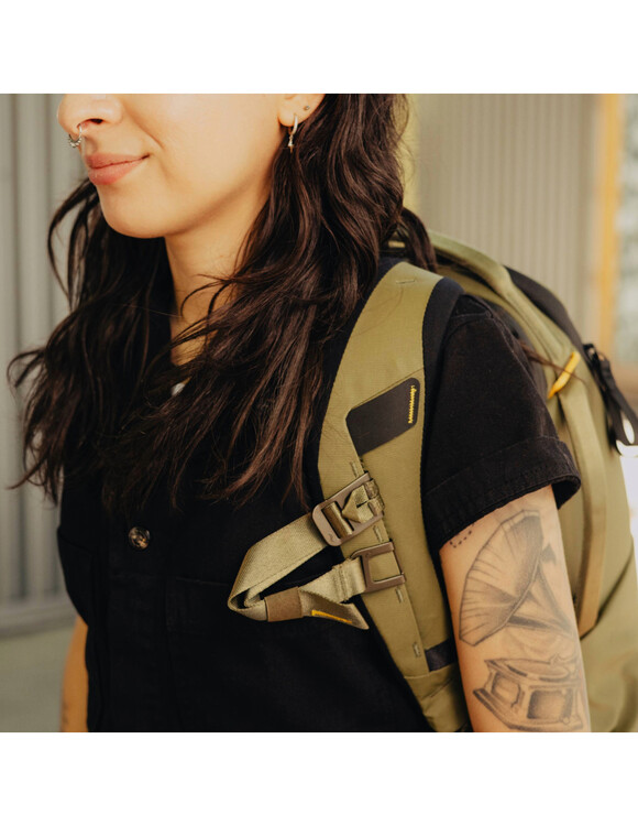 Plecak PEAK DESIGN Everyday Backpack 20L Zip Kelp - oliwkowy