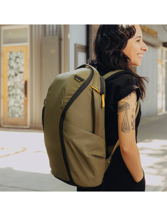 Plecak PEAK DESIGN Everyday Backpack 20L Zip Kelp - oliwkowy