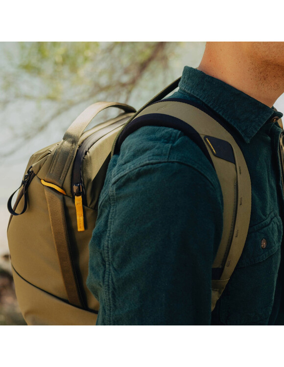 Plecak PEAK DESIGN Everyday Backpack 20L v2 Kelp - oliwkowy