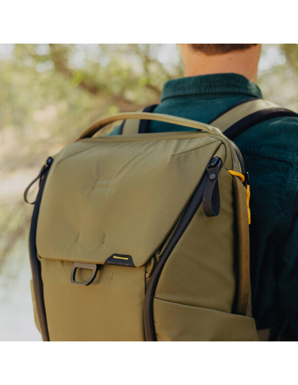 Plecak PEAK DESIGN Everyday Backpack 20L v2 Kelp - oliwkowy