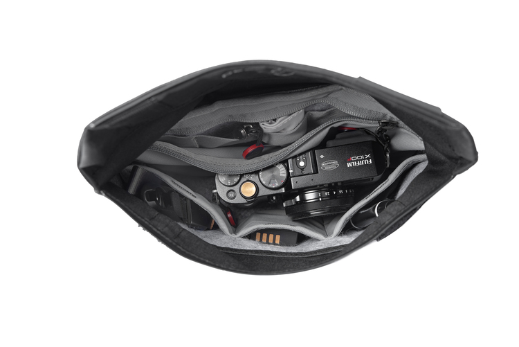 Peak Design Field Pouch Black v2 - Czarny, z paskiem