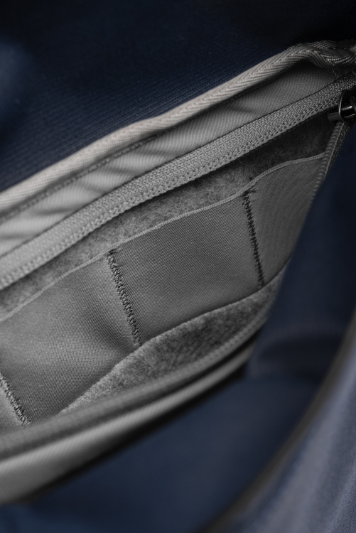 Peak Design Field Pouch Midnight v2 - Niebieski, z paskiem
