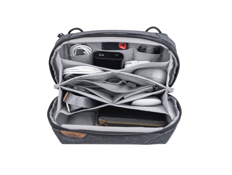 Wkład Travel Line Peak Design Tech Pouch Charcoal v2 - Grafitowy