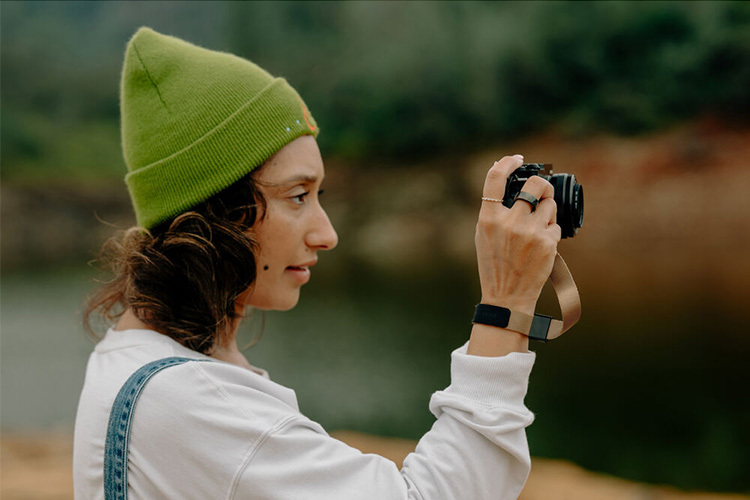 Pasek na nadgarstek Peak Design Cuff COYOTE v3