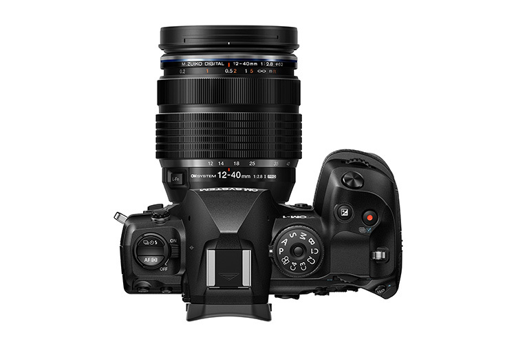 OM System OM-1 II + 12-40mm II (czarny)  