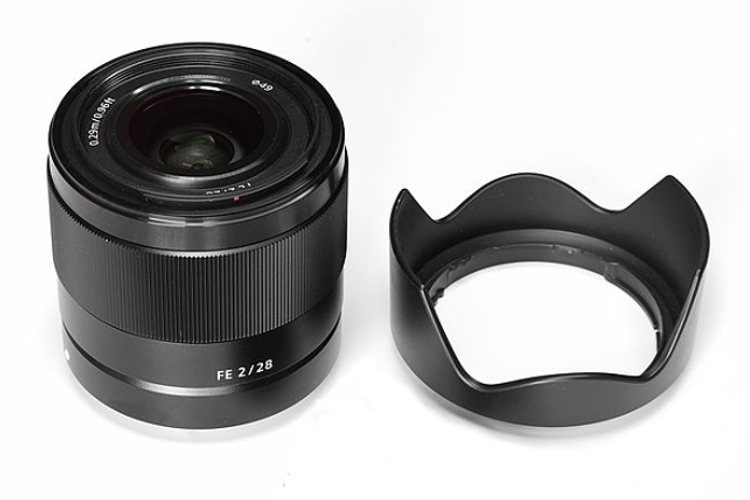 Sony FE 28mm f/2.0 (SEL28F20)  