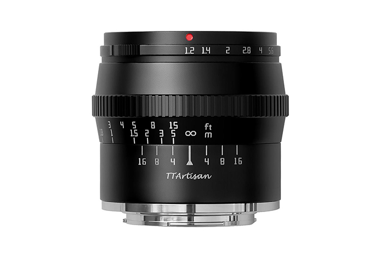 TTArtisan 50mm f/1.2 (Fuji X)