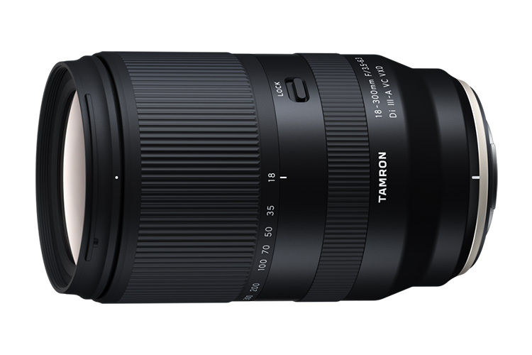 Tamron 18-300mm f/3.5-6.3 Di III A VC VXD (Fuji X)