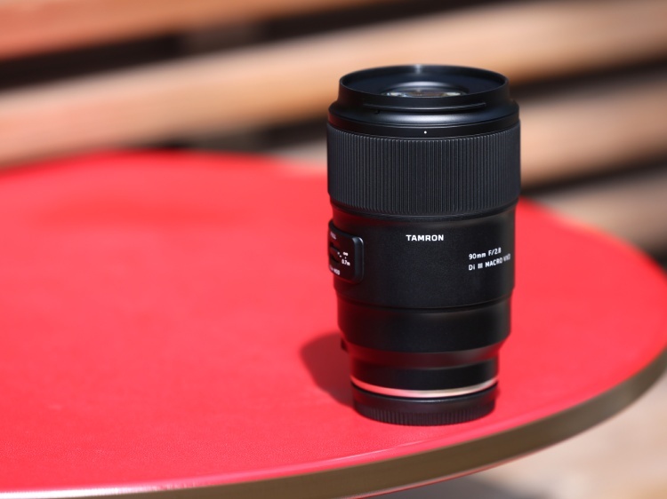 Tamron 90mm f/2.8 Di III VXD (Sony E)