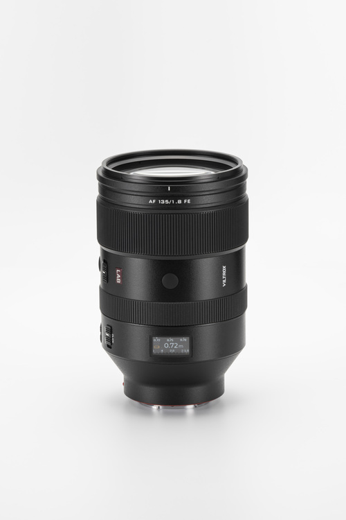 VILTROX AF 135 f/1.8 lab (Sony FE)