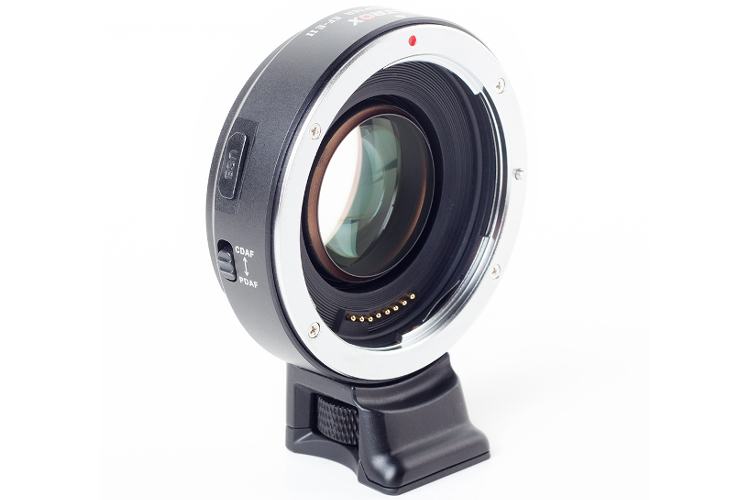 Speed Booster VILTROX EF-E II Canon EF do Sony E 0.71x